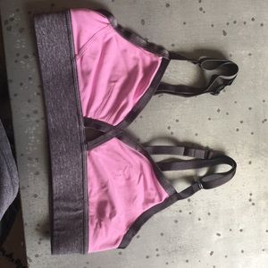 Size 8 lululemon bra